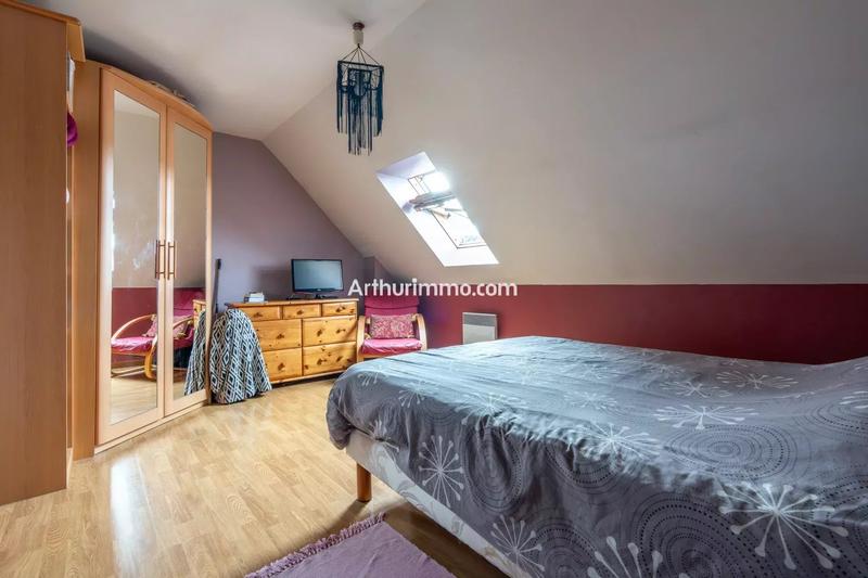 Maison - 137 m² - 6 pièces