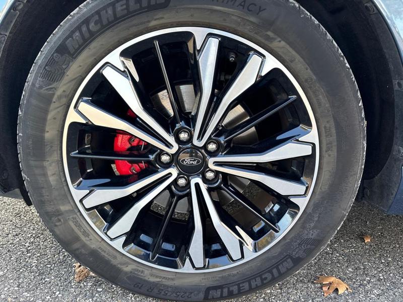 Ford Kuga 2.5 Duratec 190 ch FlexiFuel Fhev E85 Powershift St-Line