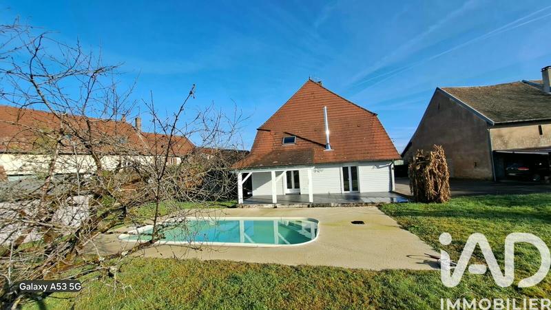 Maison de village - 129 m² - 5 pièces