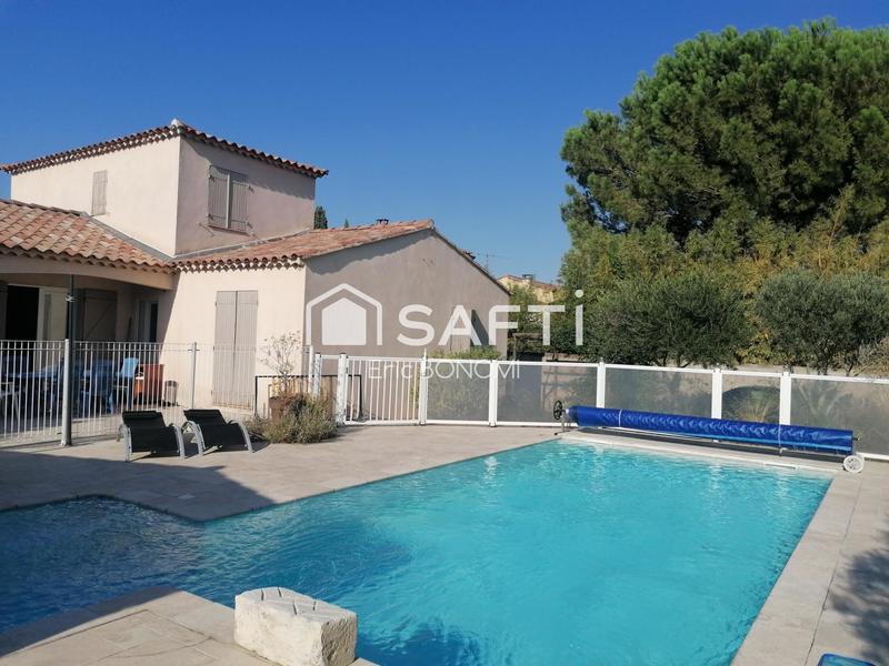 Maison - 121 m² - 5 pièces