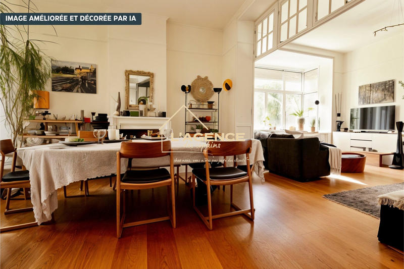 Maison - 236 m² - 10 pièces