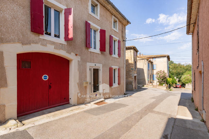 Maison de village - 246 m² - 8 pièces