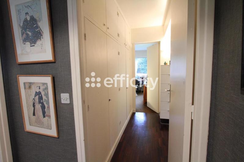 Appartement - 86 m² - 4 pièces