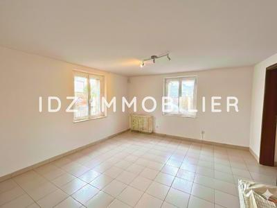 Maison - 167 m² - 8 pièces