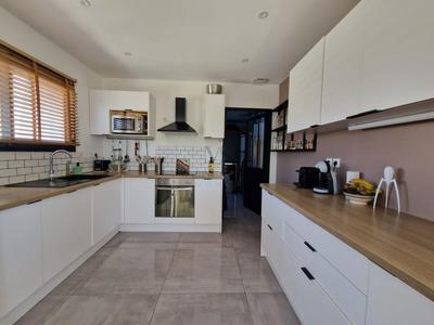 Villa - 103 m² - 5 pièces