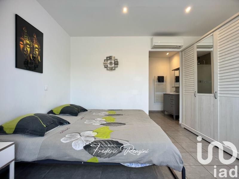 Maison - 200 m² - 9 pièces