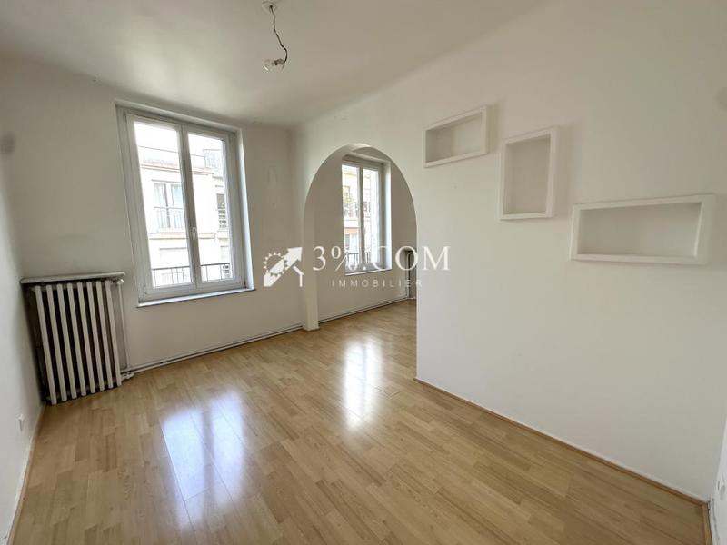 Appartement - 121 m² - 7 pièces