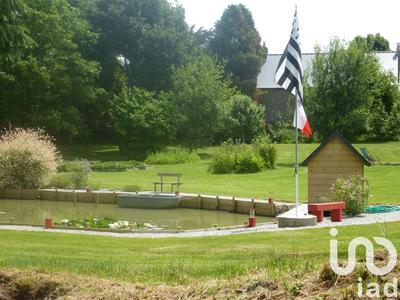 Maison - 340 m² - 11 pièces