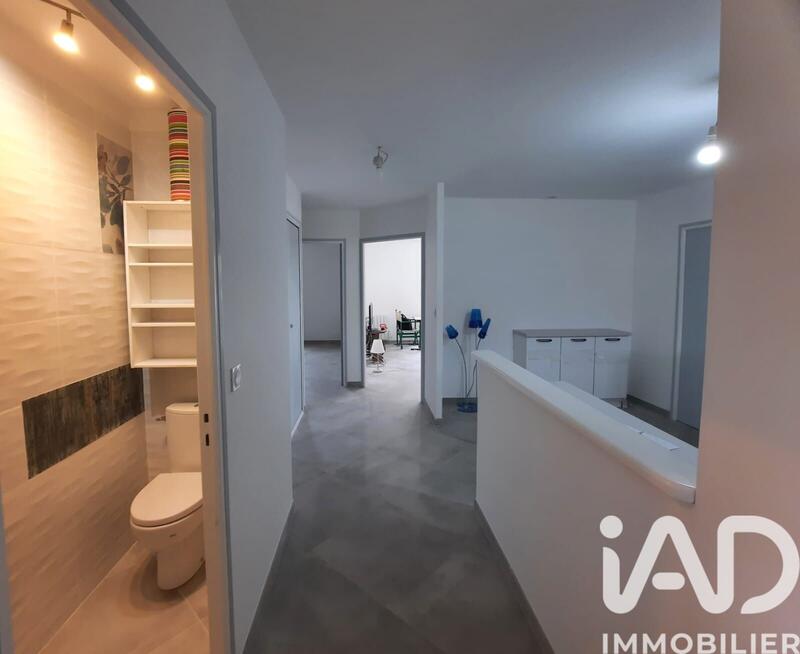 Maison - 88 m² - 3 pièces