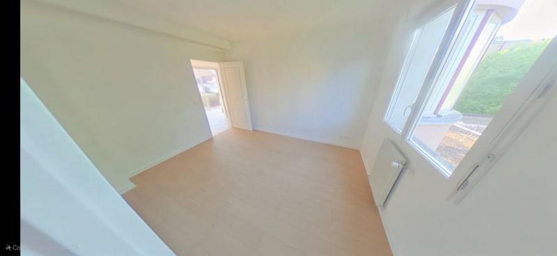 Appartement - 103 m² - 4 pièces