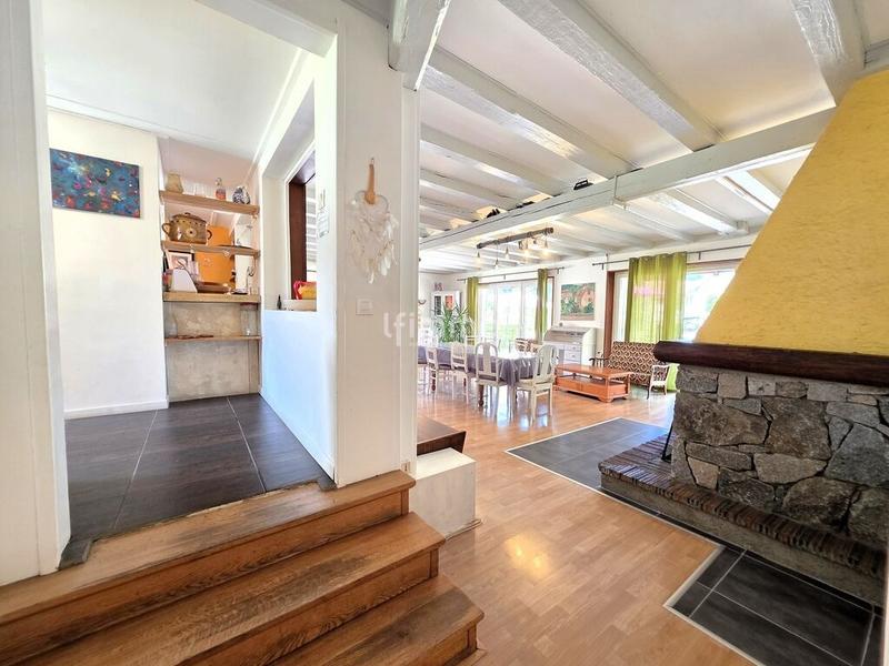 Maison - 500 m² - 14 pièces