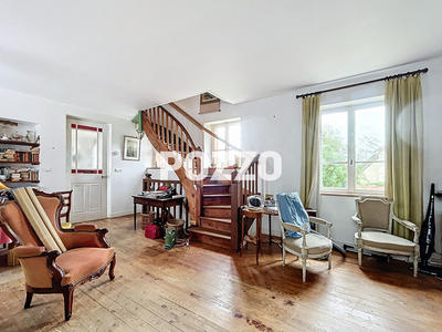 Maison - 139 m² - 5 pièces