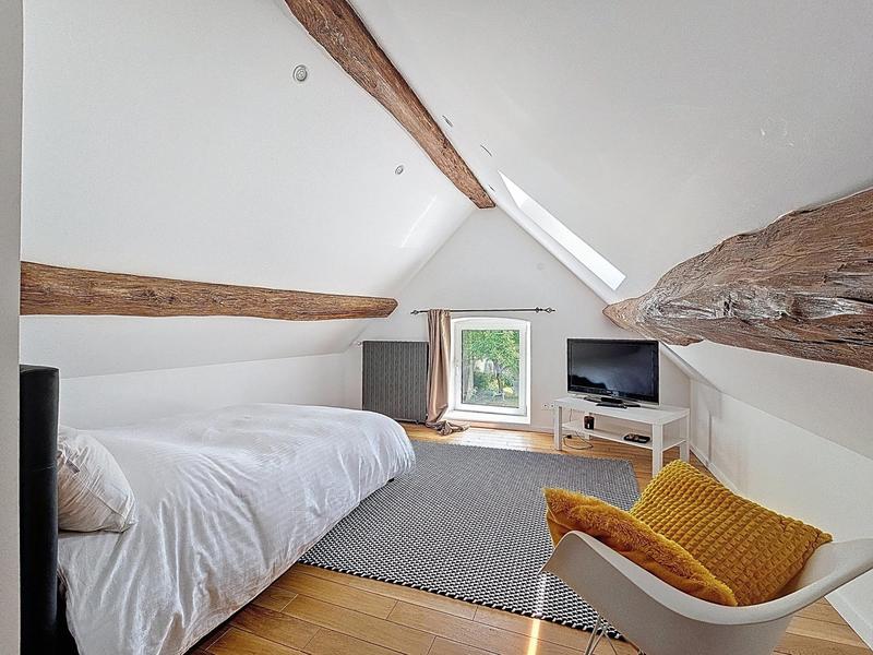 Maison - 200 m² - 7 pièces