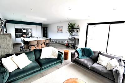 Maison - 133 m² - 6 pièces