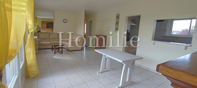 Maison - 60 m² - 3 pièces