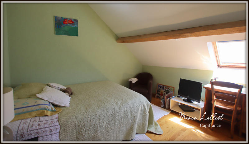 Maison - 178 m² - 9 pièces