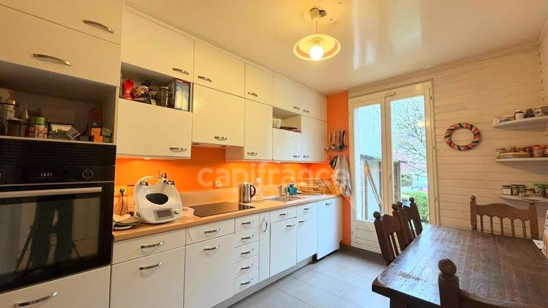 Maison - 174 m² - 7 pièces