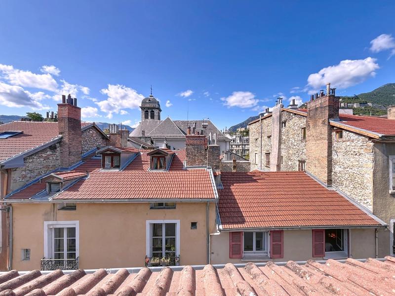 Appartement - 64 m² - 3 pièces