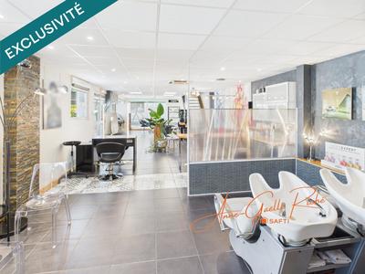Local commercial - 179 m² - 5 pièces