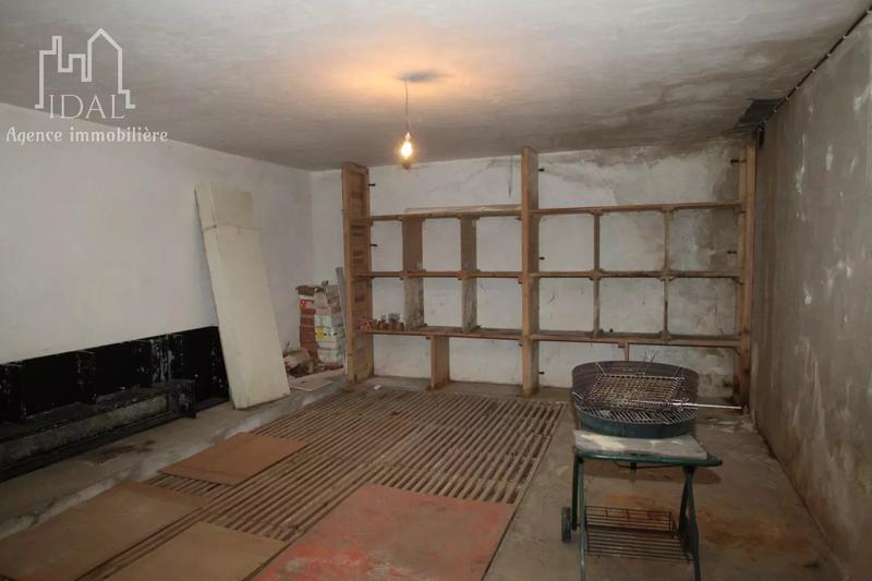 Maison - 272 m² - 11 pièces