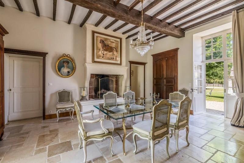 Maison - 509 m² - 12 pièces