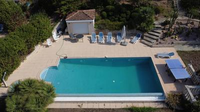 Maison - 170 m² - 6 pièces