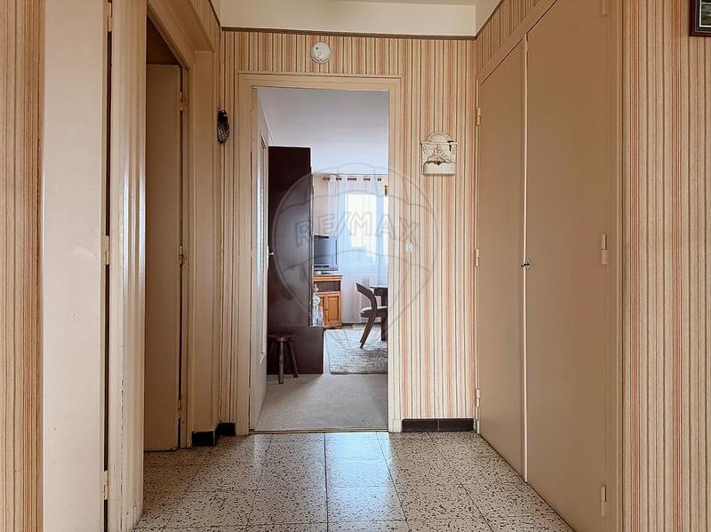 Appartement - 82 m² - 3 pièces