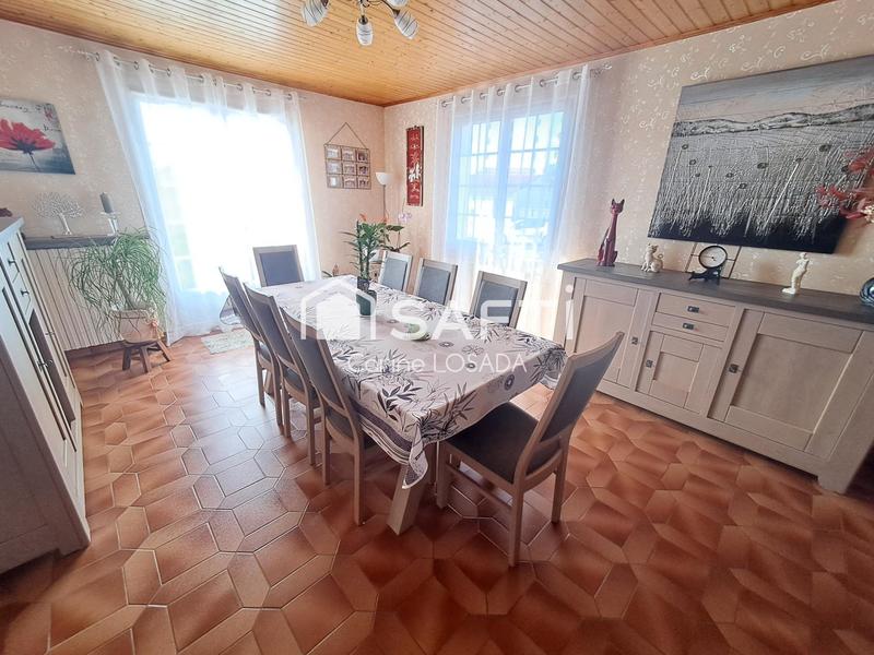 Maison - 143 m² - 6 pièces
