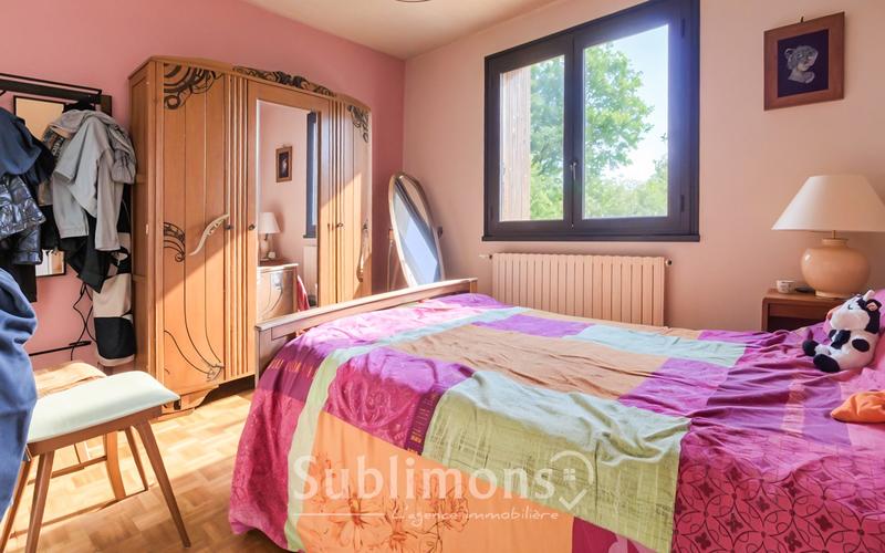 Maison traditionnelle - 157 m² - 6 pièces