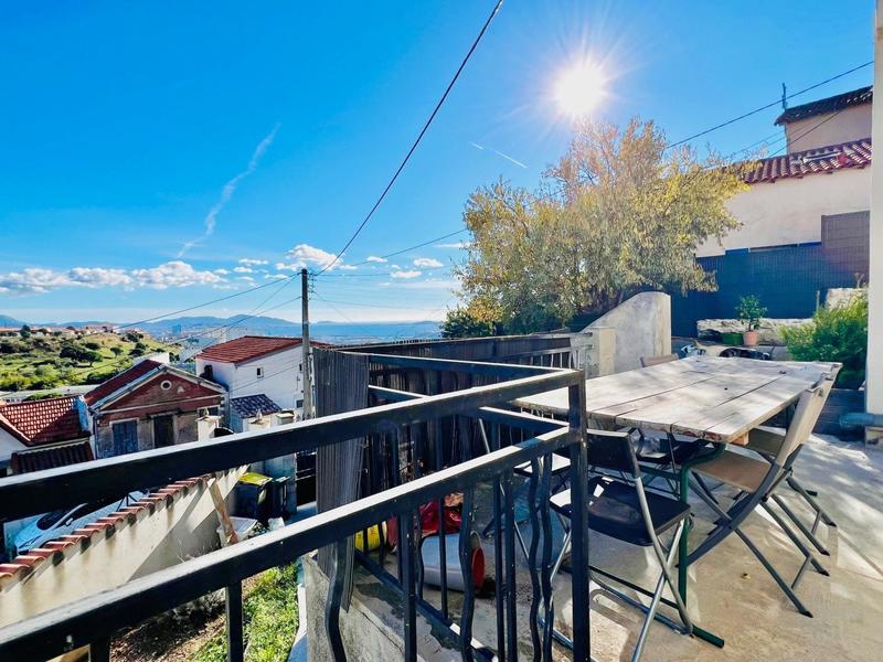 Maison de ville - 90 m² - 3 pièces