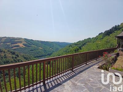 Maison de village - 200 m² - 6 pièces