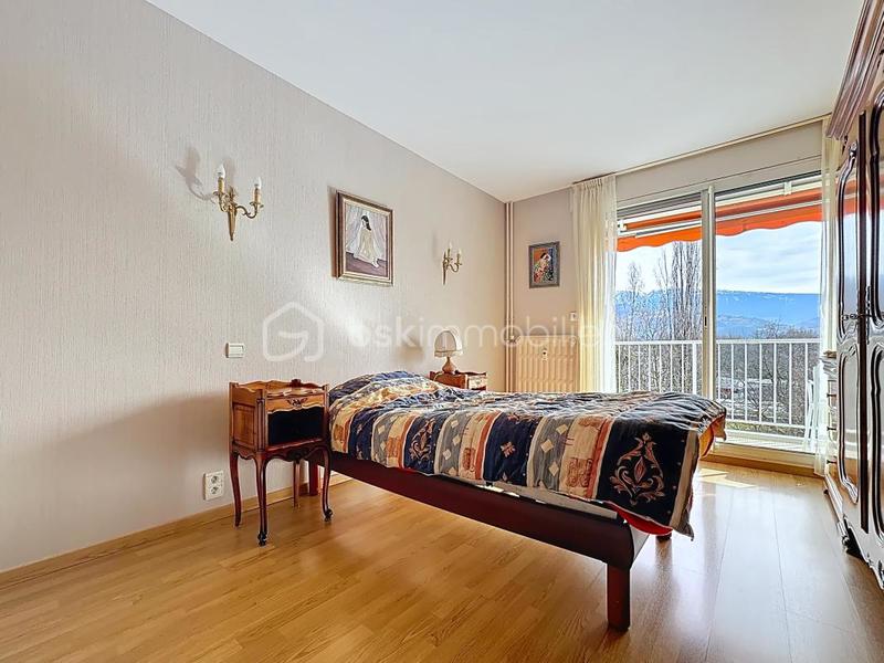 Appartement - 91 m² - 4 pièces