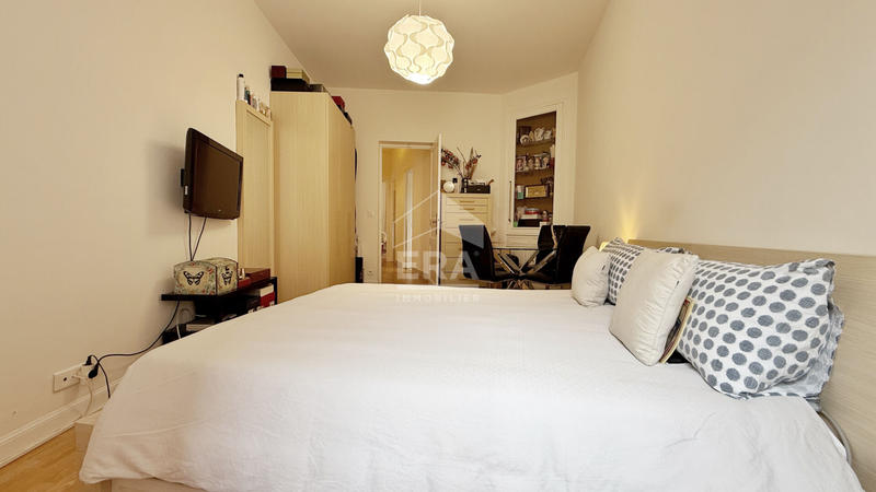 Appartement - 95 m² - 5 pièces