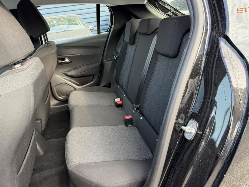 Peugeot 208 II 100 ch Style / Pack Navigation Peinture Noir Perla Nera 18 728 Km