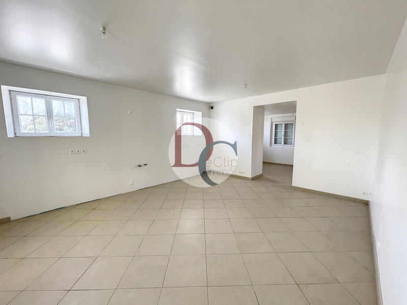 Maison - 316 m² - 11 pièces