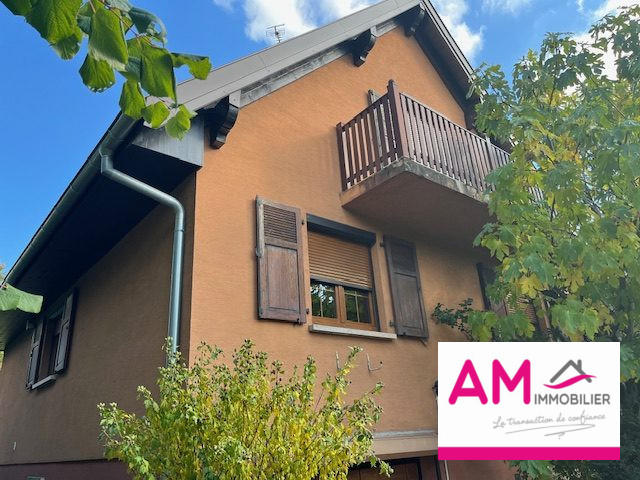 Maison - 105 m² - 5 pièces