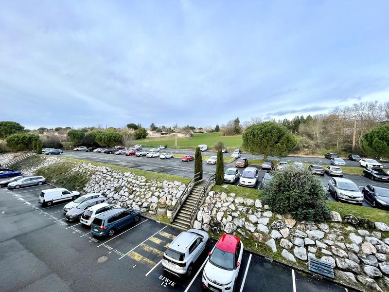 Bureau - 24 m² - 1 pièce