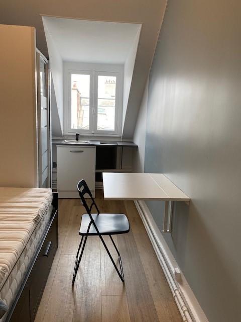 Chambre - 8 m² - 1 pièce