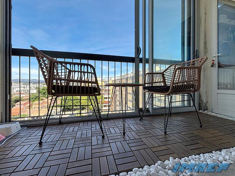 Appartement - 75 m² - 4 pièces