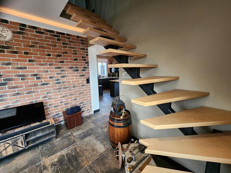 Maison - 80 m² - 5 pièces