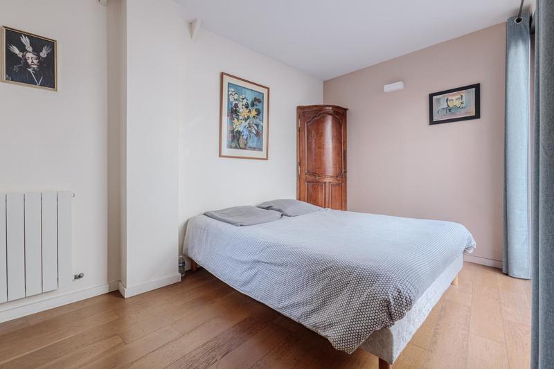 Appartement - 145 m² - 6 pièces