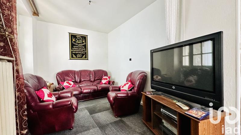 Maison - 210 m² - 8 pièces