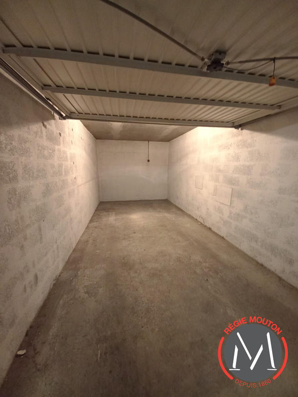 Appartement - 81 m² - 3 pièces