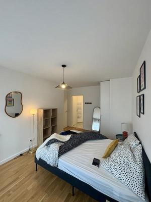 Chambre - 25 m² - 5 pièces