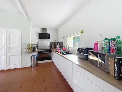 Maison - 179 m² - 5 pièces