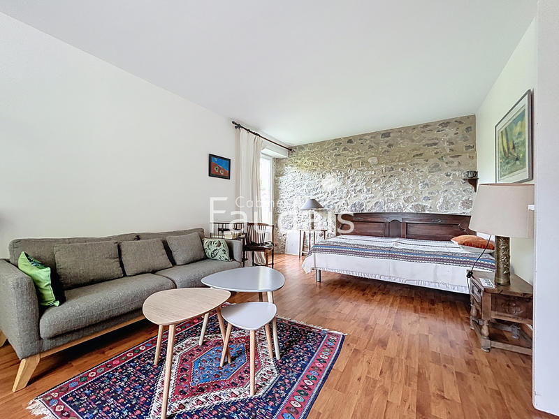 Maison - 149 m² - 7 pièces