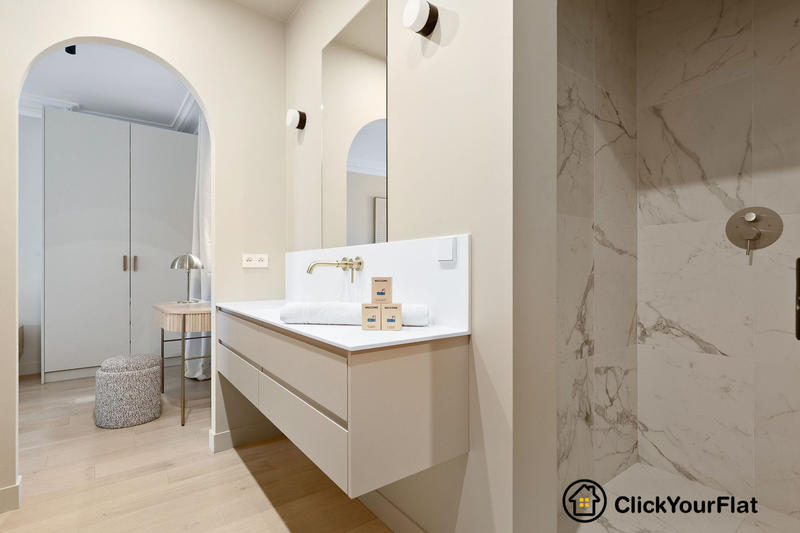 Appartement - 104 m² - 5 pièces