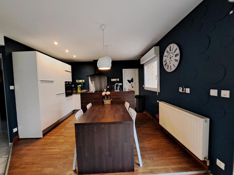 Maison - 142 m² - 6 pièces