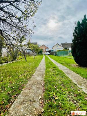 Maison - 90 m² - 5 pièces