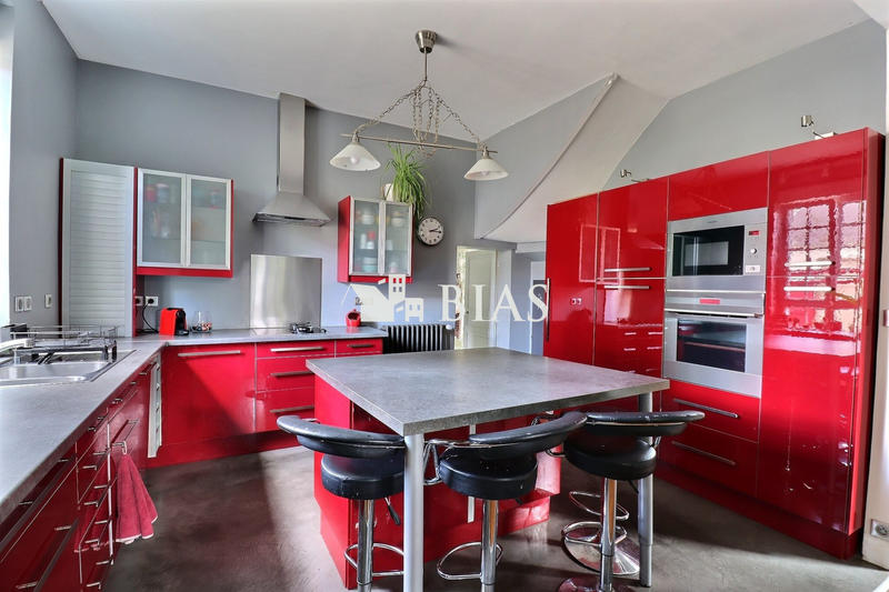 Maison - 145 m² - 6 pièces